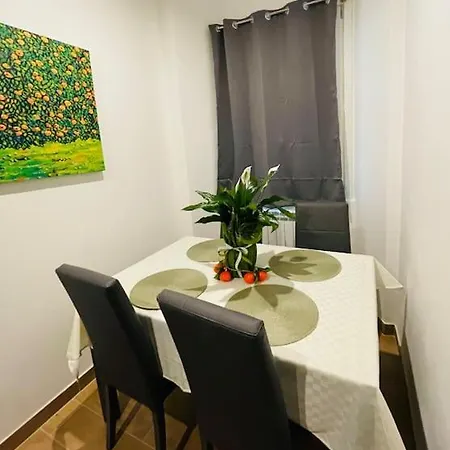 Apartment Alice's Dream - Downtown Brescia