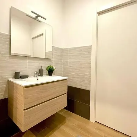 Alice's Dream - Downtown Brescia