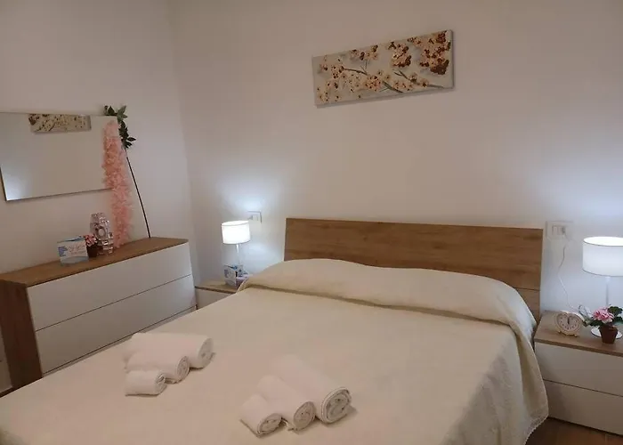 Alice's Dream - Downtown