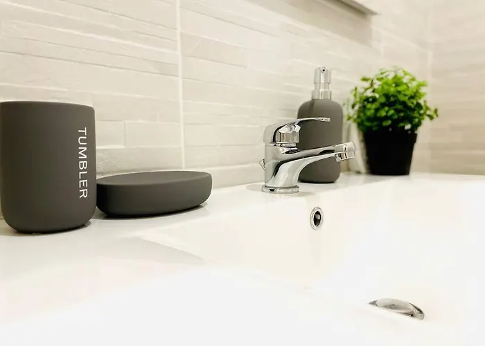 Alice's Dream - Downtown Brescia